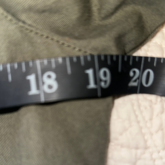 Isaac Mizrahi‎ Khaki Jean Jacket - Picture 7 of 10